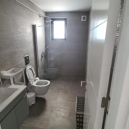 New Luxury Garden Close To The Sea Διαμέρισμα Kalogrea