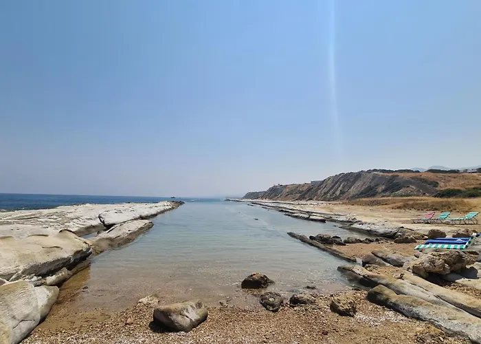 New Luxury Garden Close To The Sea