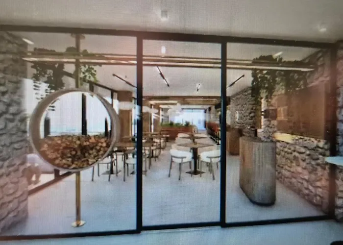 New Luxury Garden Close To The Sea * Kalogrea